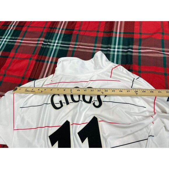 Nike Men's XL White Jersey Manchester United F.C. Ryan Giggs #11 Activewear - Picture 8 of 10